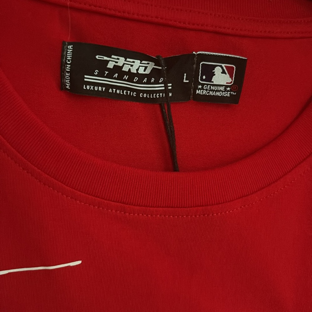 Fanatics Red Braves Short Sleeve Tee Unisex - Picture 3 of 5